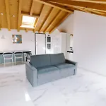 Casa King 2 Apartment *